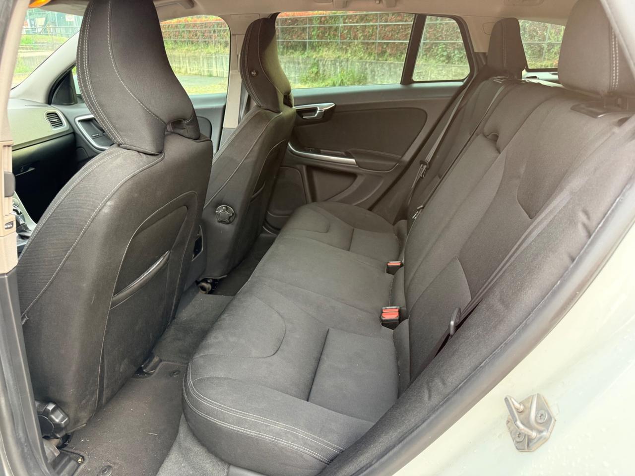 Volvo V60 1.6 diesel 114 cv euro 5B