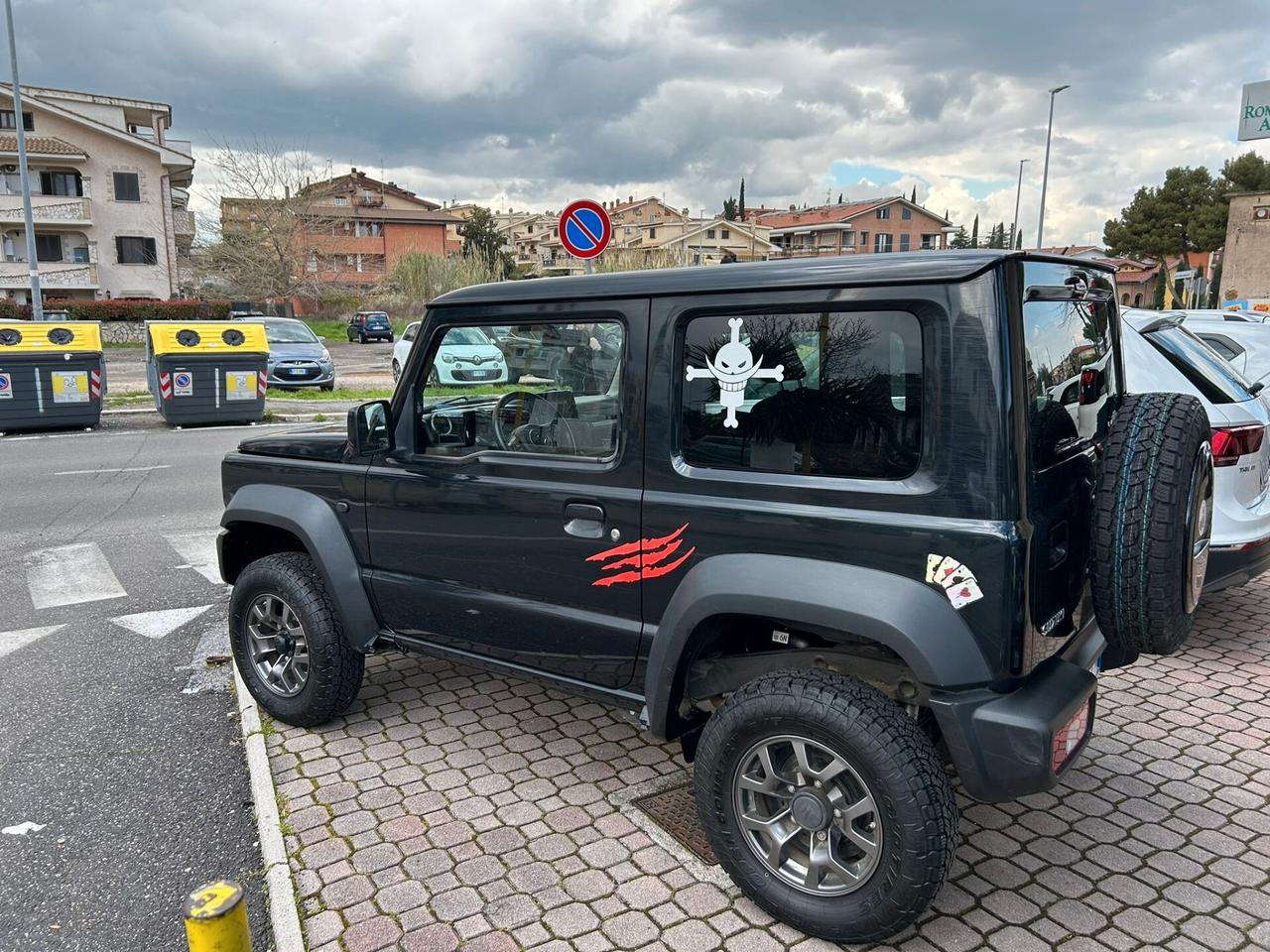 Suzuki Jimny 1.5 5MT Top