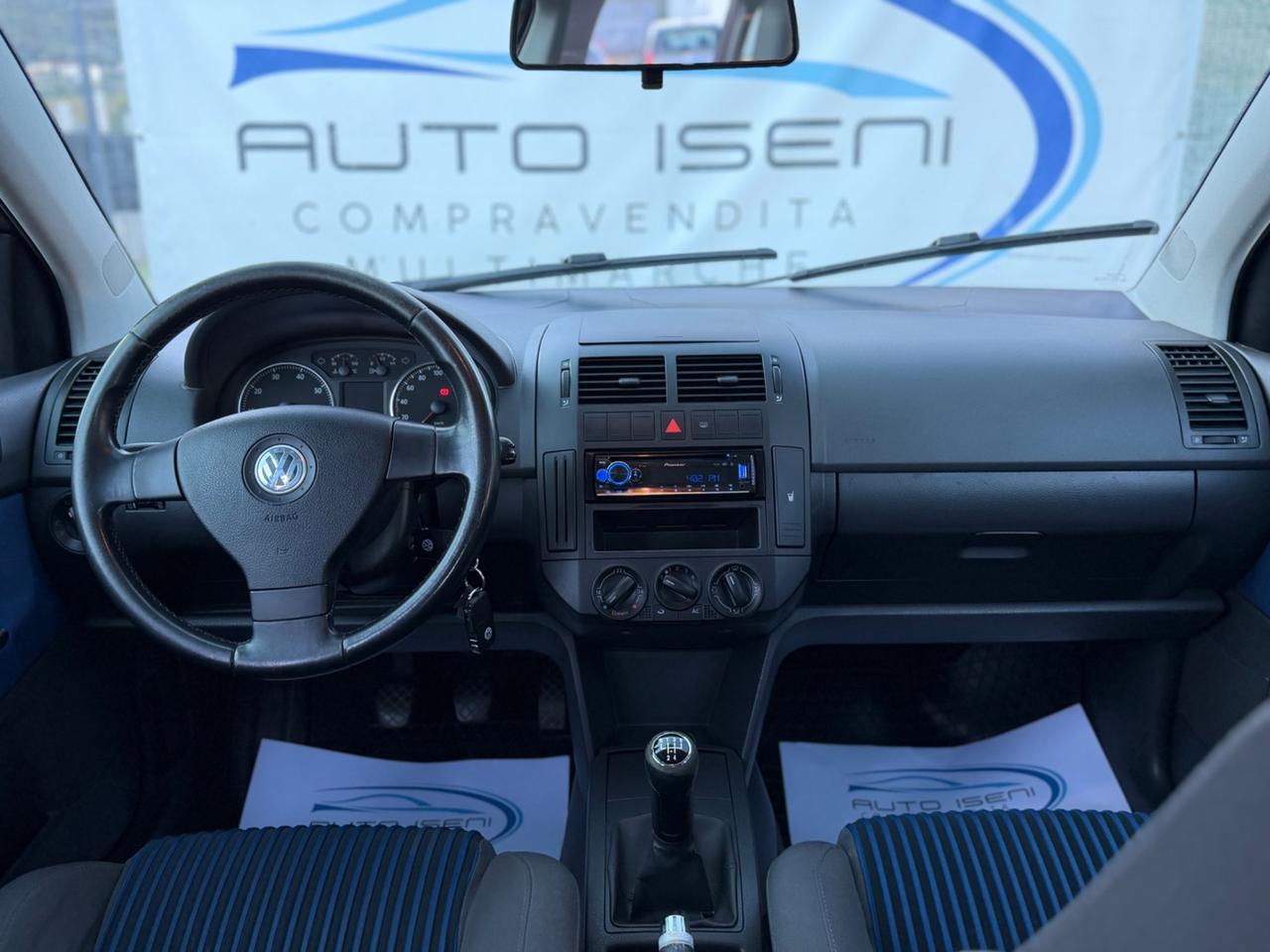 Volkswagen Polo 1.4 16V FSI 5p. Sportline