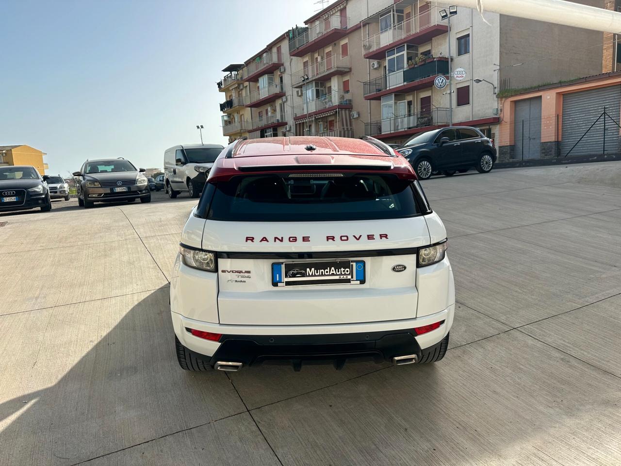 Land Rover Range Evoque 2.2 TD4 5p. Dynamic