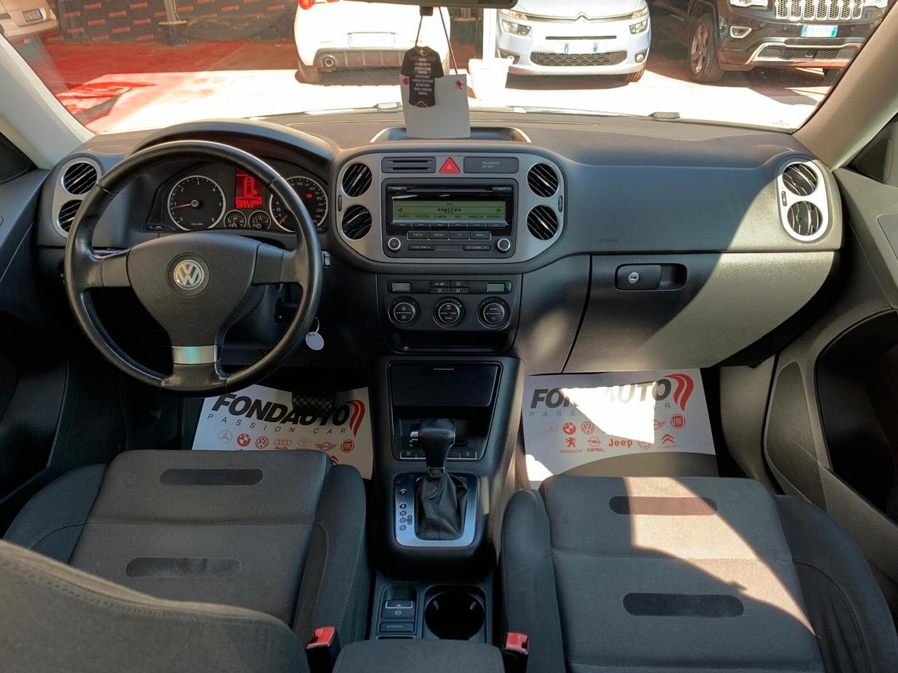 Volkswagen Tiguan 2.0 16V TDI DPF Sport & Style (18°)