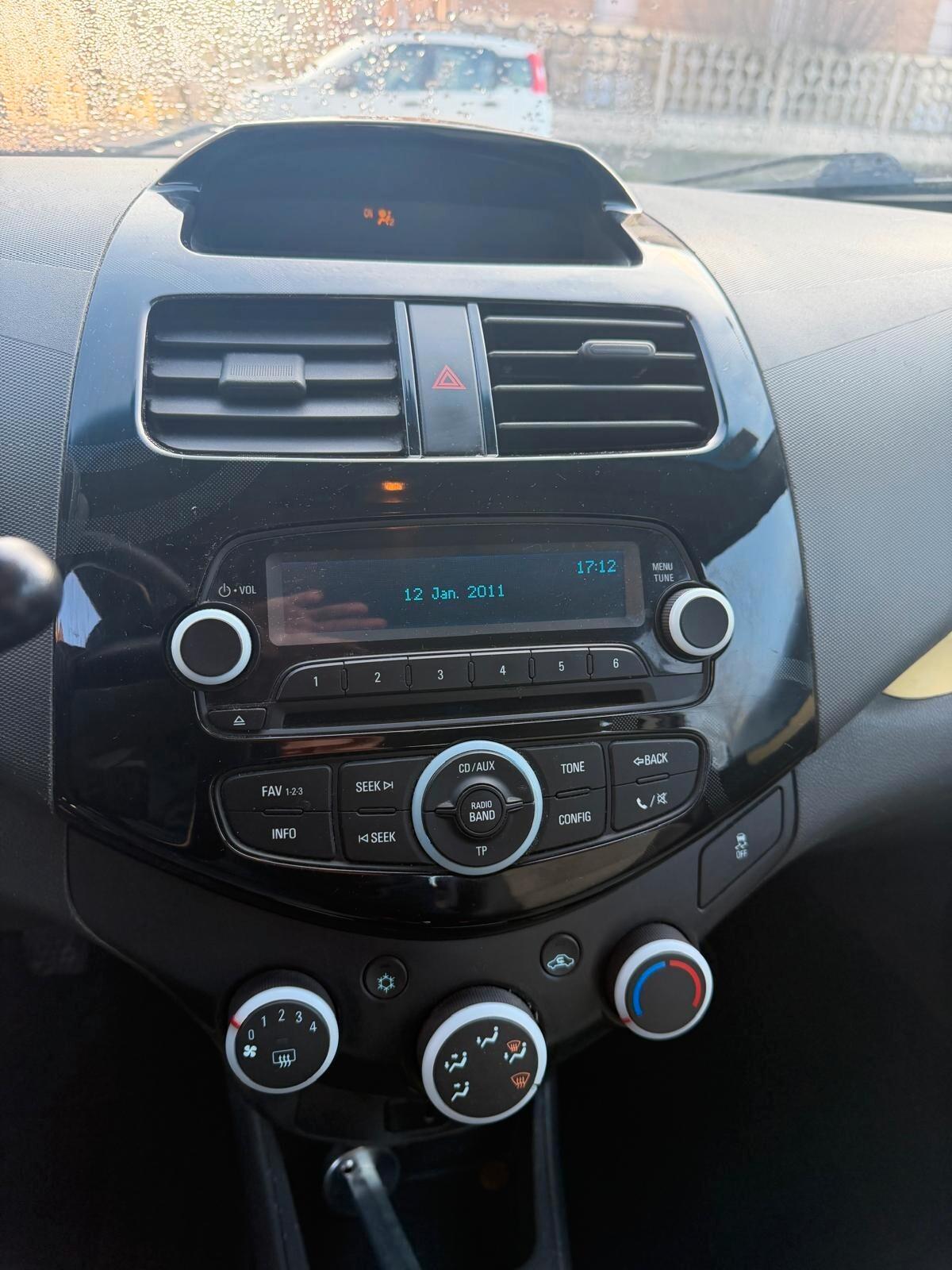 Chevrolet Spark 1.0 Special Edition "Bubble My 13"