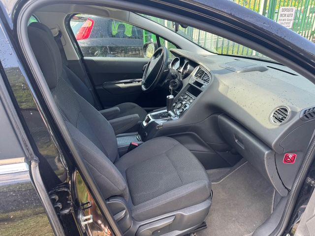 PEUGEOT 5008 BlueHDi 120 CV AUTOMATICA