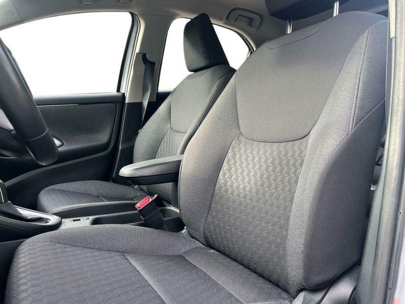 Toyota Yaris Hybrid Trend MY22