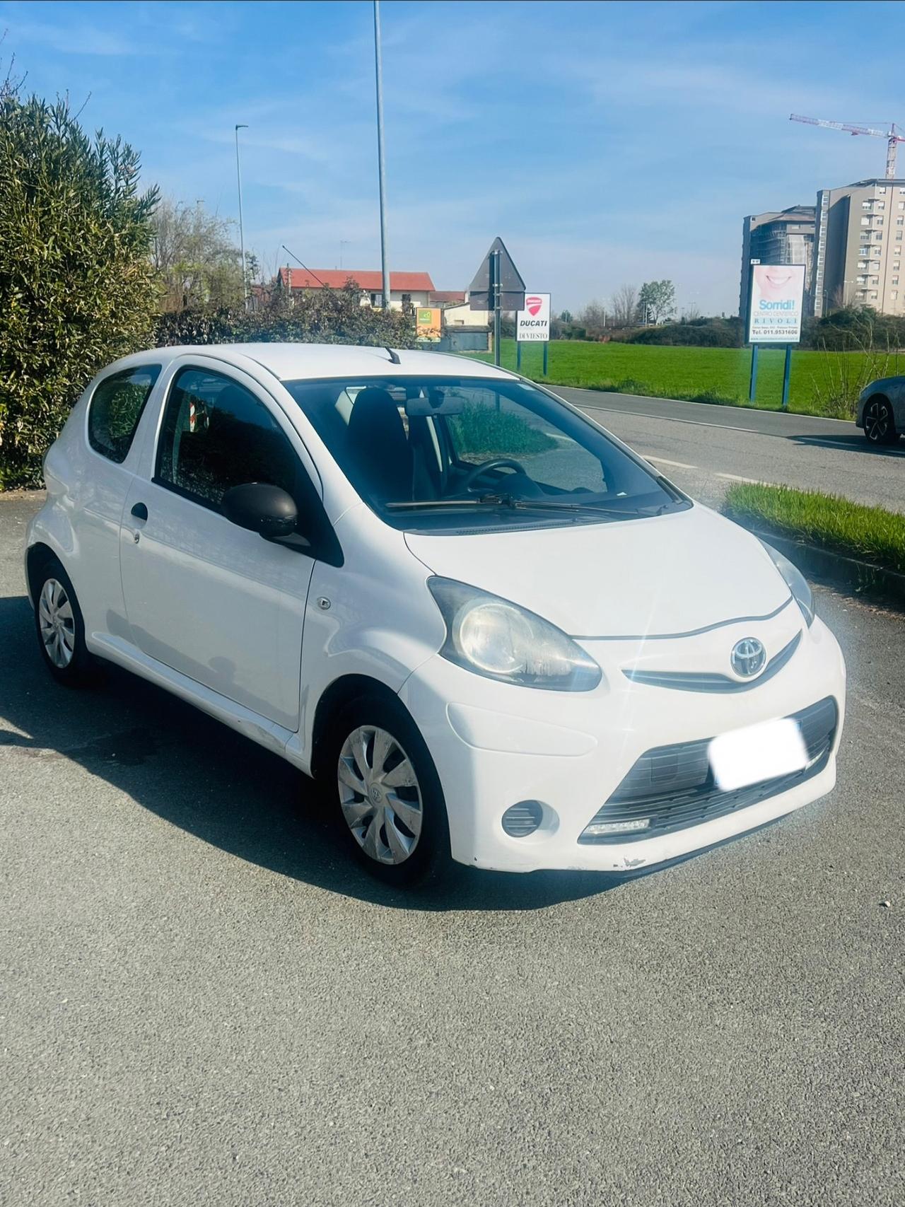 Toyota Aygo 1.0 12V VVT-i 3 porte Active Connect