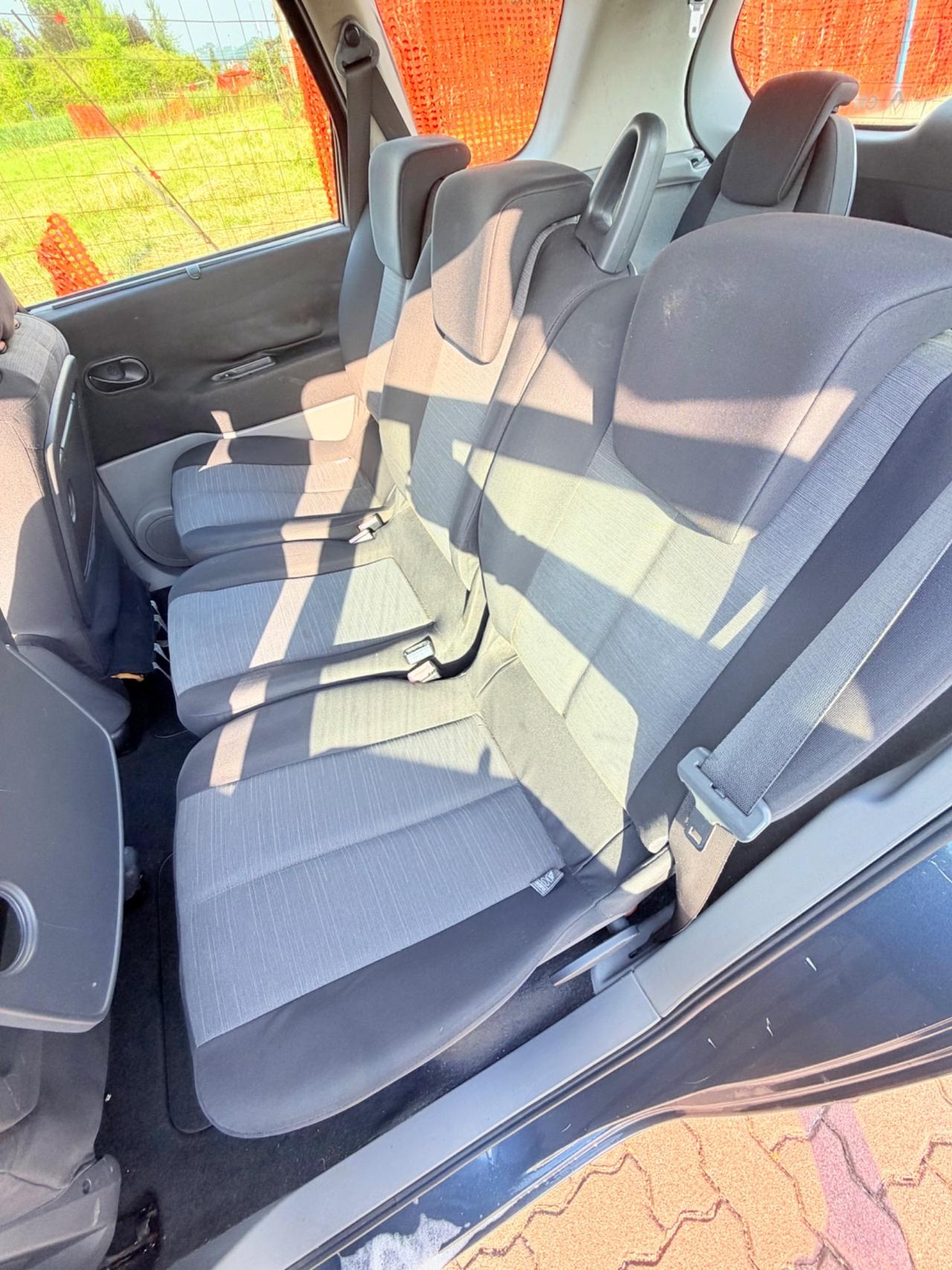 Renault Scenic Scénic 7 Posti GPL
