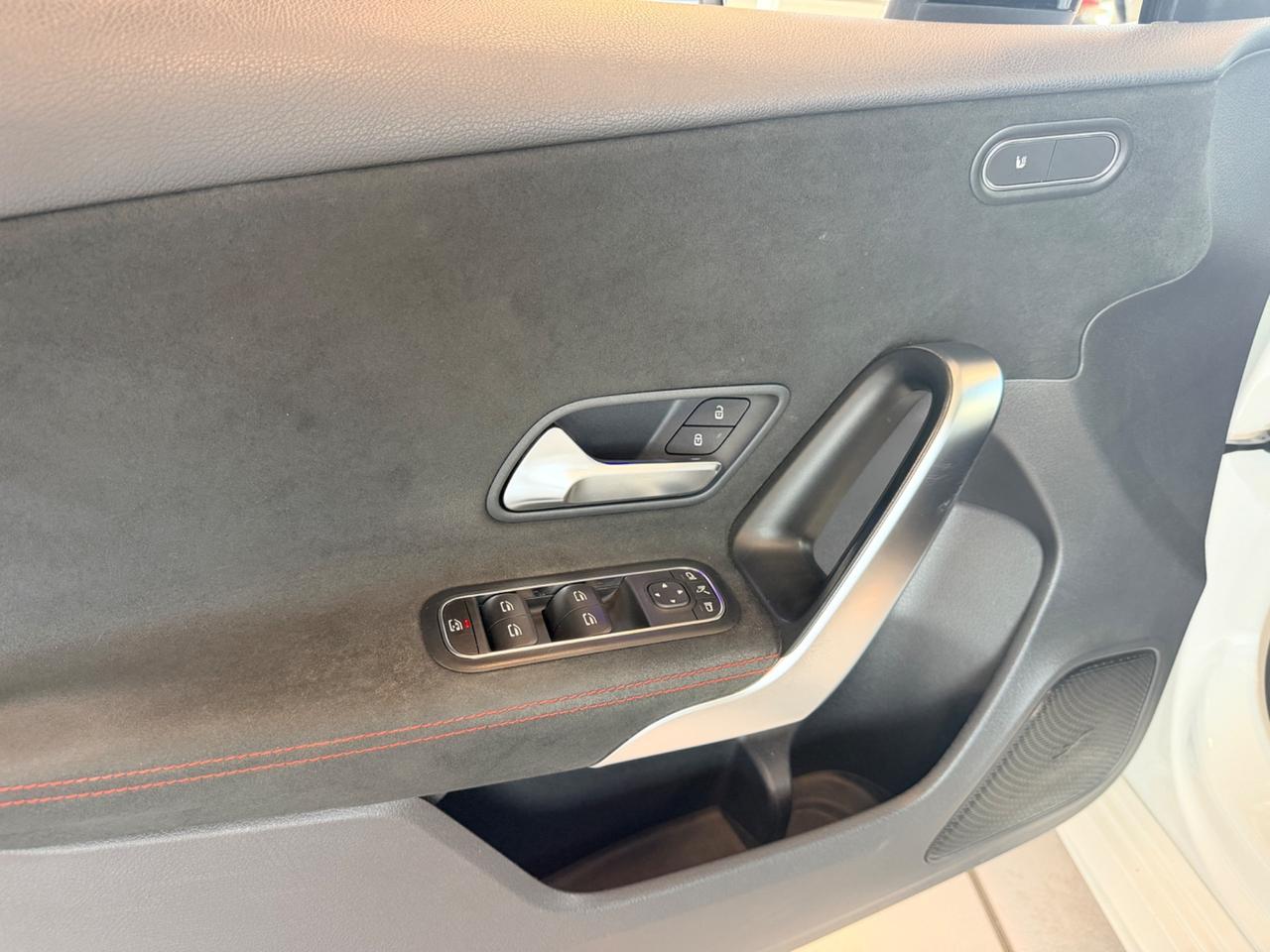 Mercedes-benz A 200 d Automatic Premium AMG