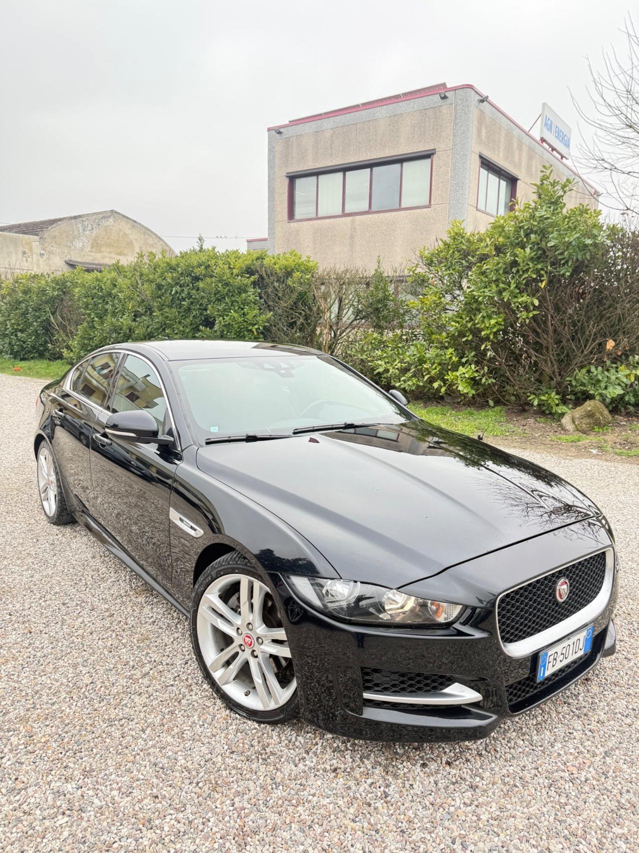 Jaguar XE 2.0 D E-Performance aut. R-Sport
