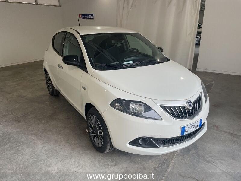 Lancia Ypsilon 11M My23 1.0 Firefly 70 CvStartstop Hybrid Gol