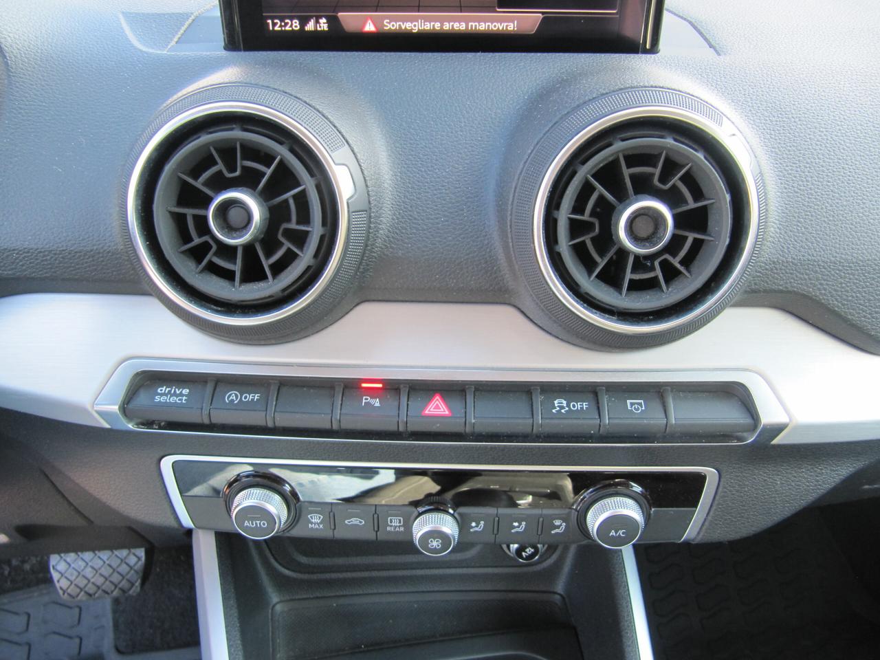 Audi Q2 35 TDI quattro S tronic line Edition