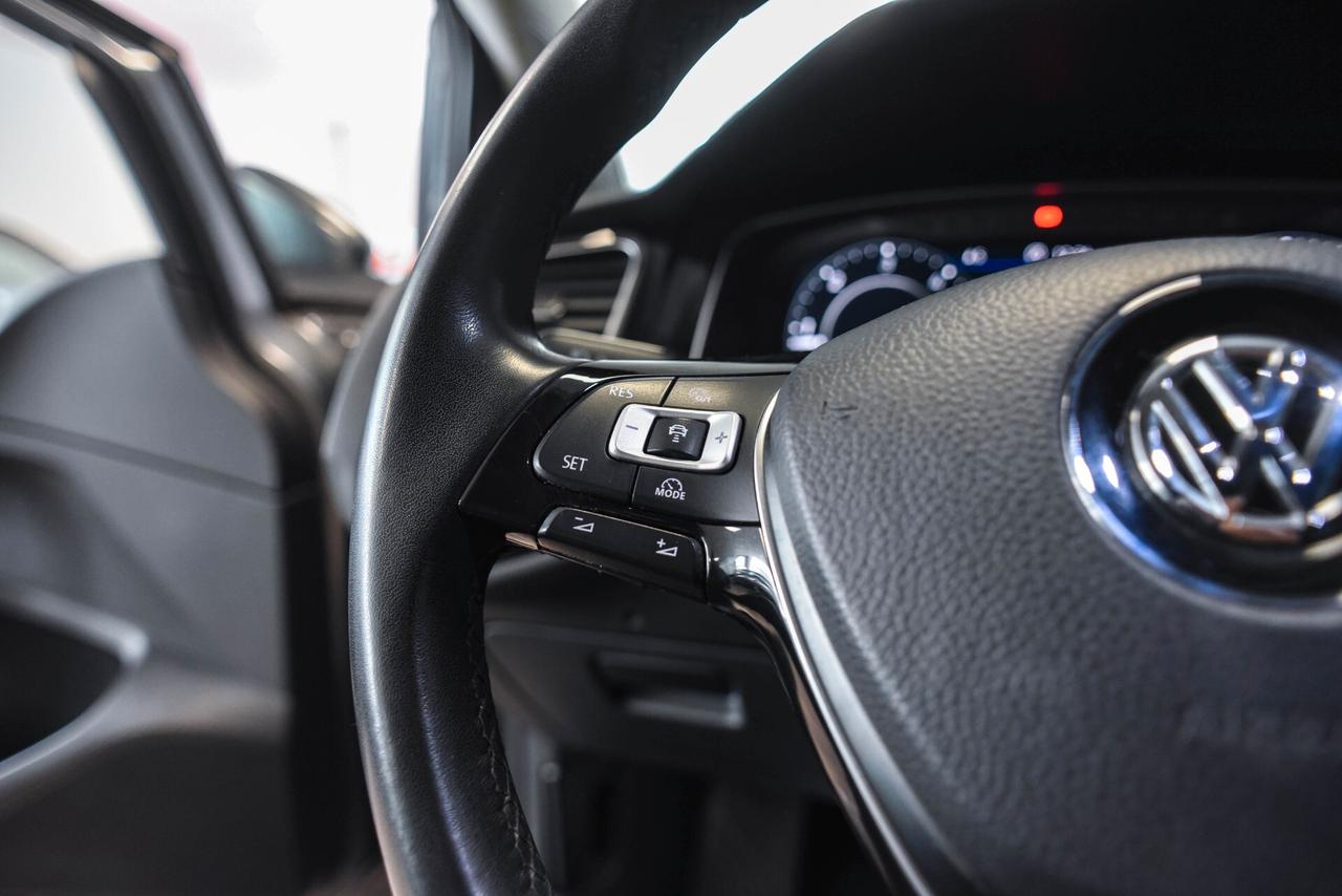 Volkswagen Golf 2.0 TDI DSG 5p. Highline BlueMotion Technology