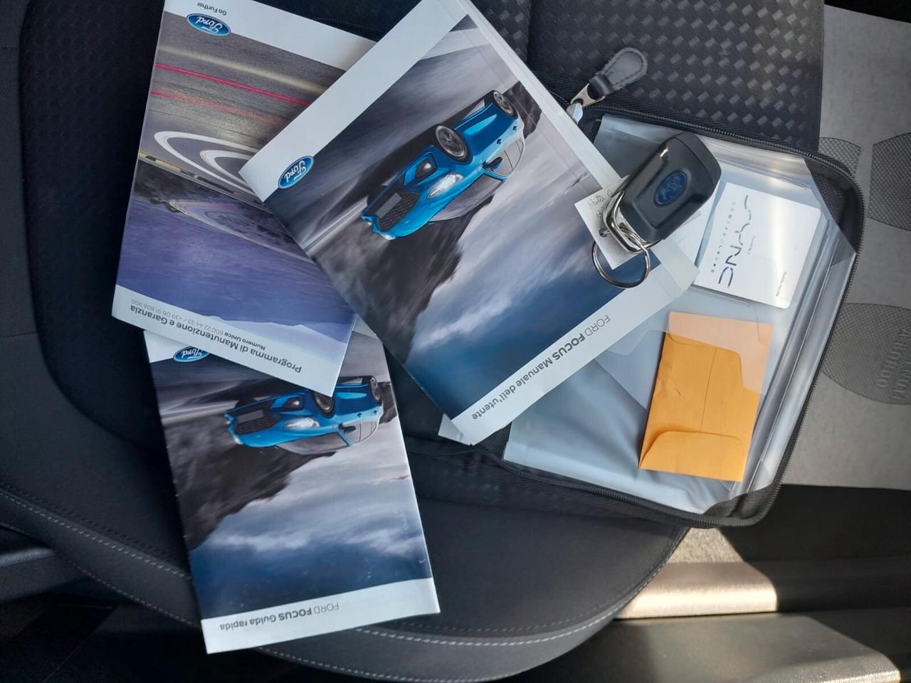FORD FOCUS TITANIUM 1.5 EcoBlue 120CV