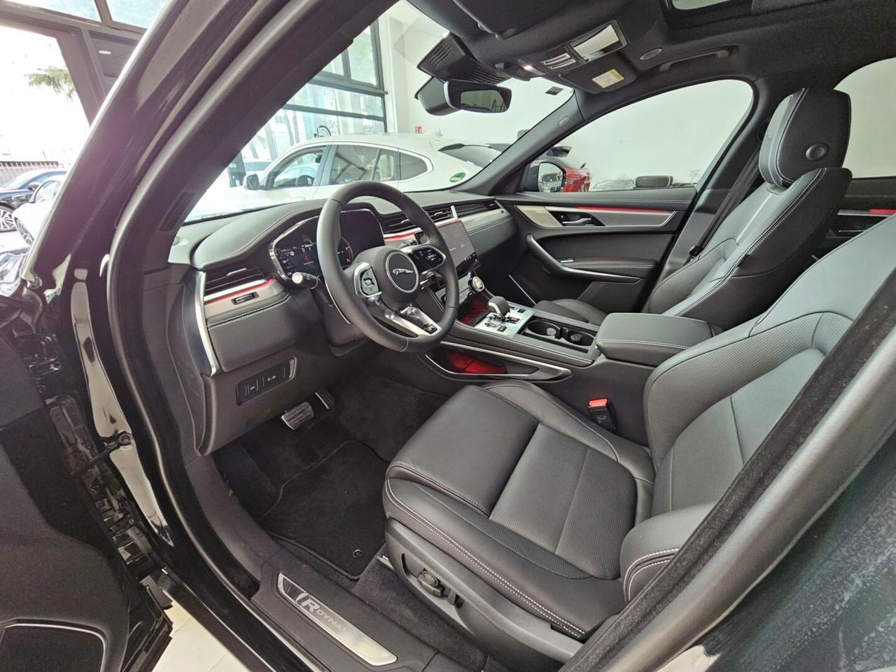 Jaguar F-Pace 2.0 D 204 CV AWD aut. R-Dynamic SE