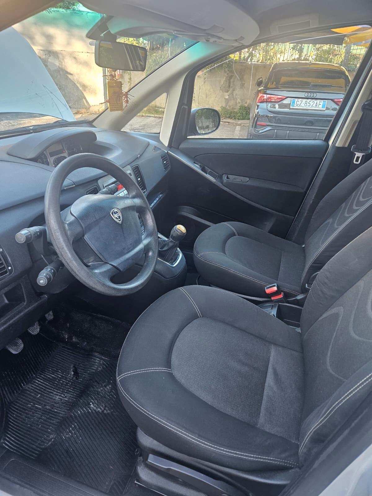 Lancia MUSA 1.3 Mjt 95 CV Platinum