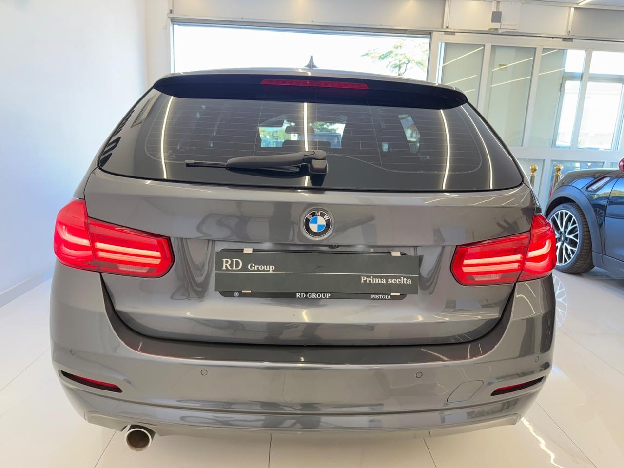 BMW 316d Touring Sport automatica okneopatentati