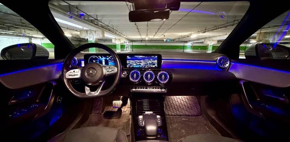 MERCEDES BENZ CLA 200 D TETTO APRIBILE