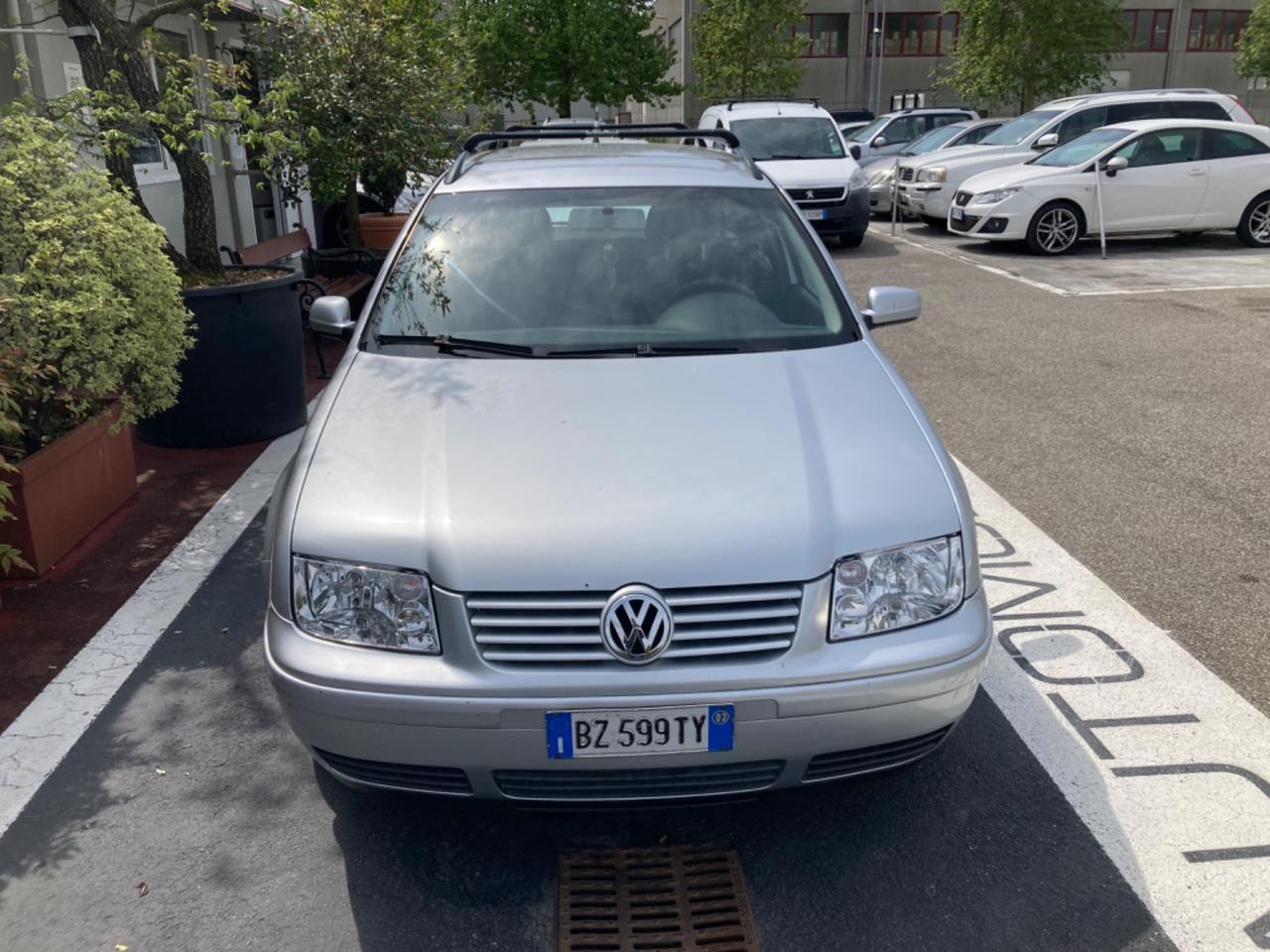 VOLKSWAGEN BORA 1.9 TDI (PROPRIETARIO UNICO)