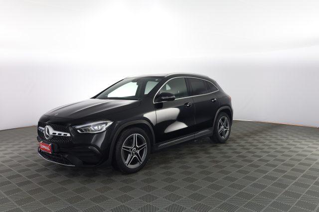 MERCEDES-BENZ CLA sse GLA GLA 180 d Automatic Premium
