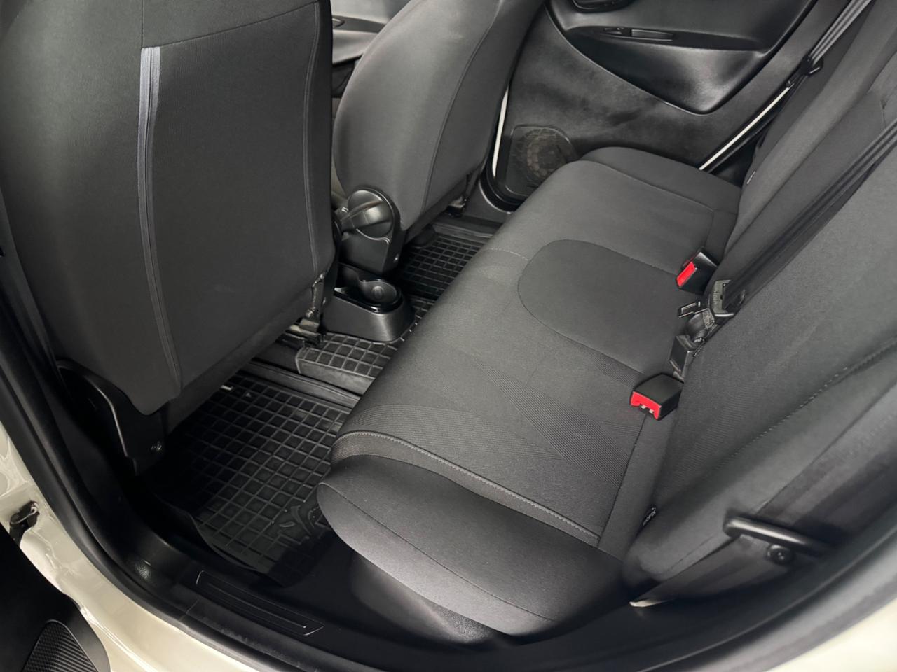 Lancia Ypsilon 1.3 MJT 16V 95 CV 5 porte S&S Gold