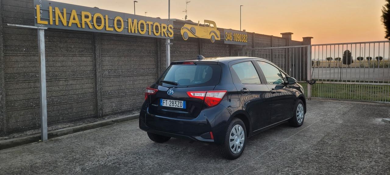 Toyota Yaris 1.5 Hybrid 5 porte Cool