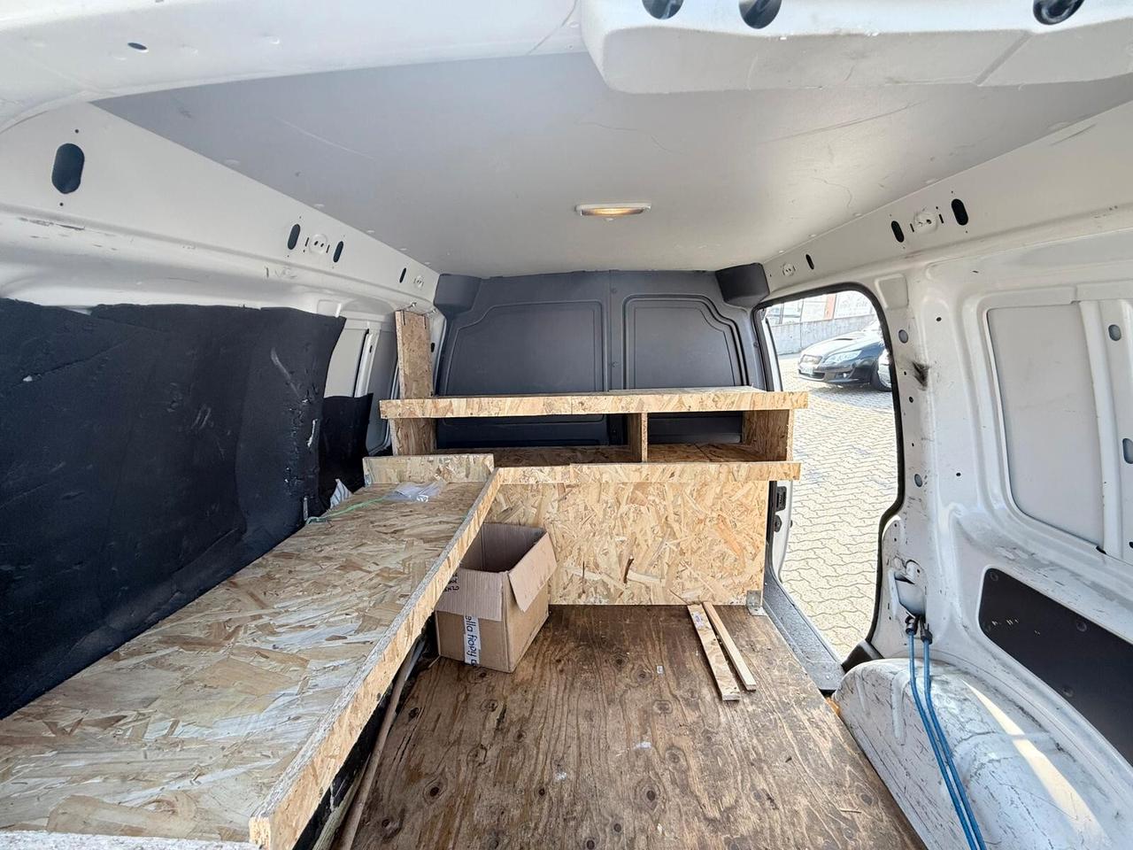 Volkswagen Caddy 1.6 TDI 2014