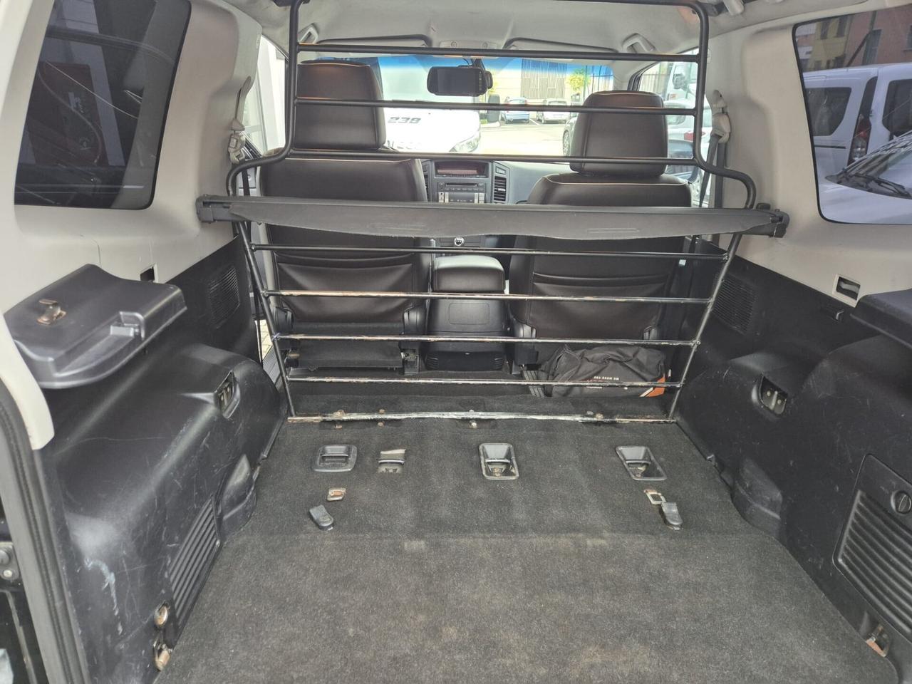 Mitsubishi Pajero 3.2 4X4 AUTOCARRO 2 POSTI