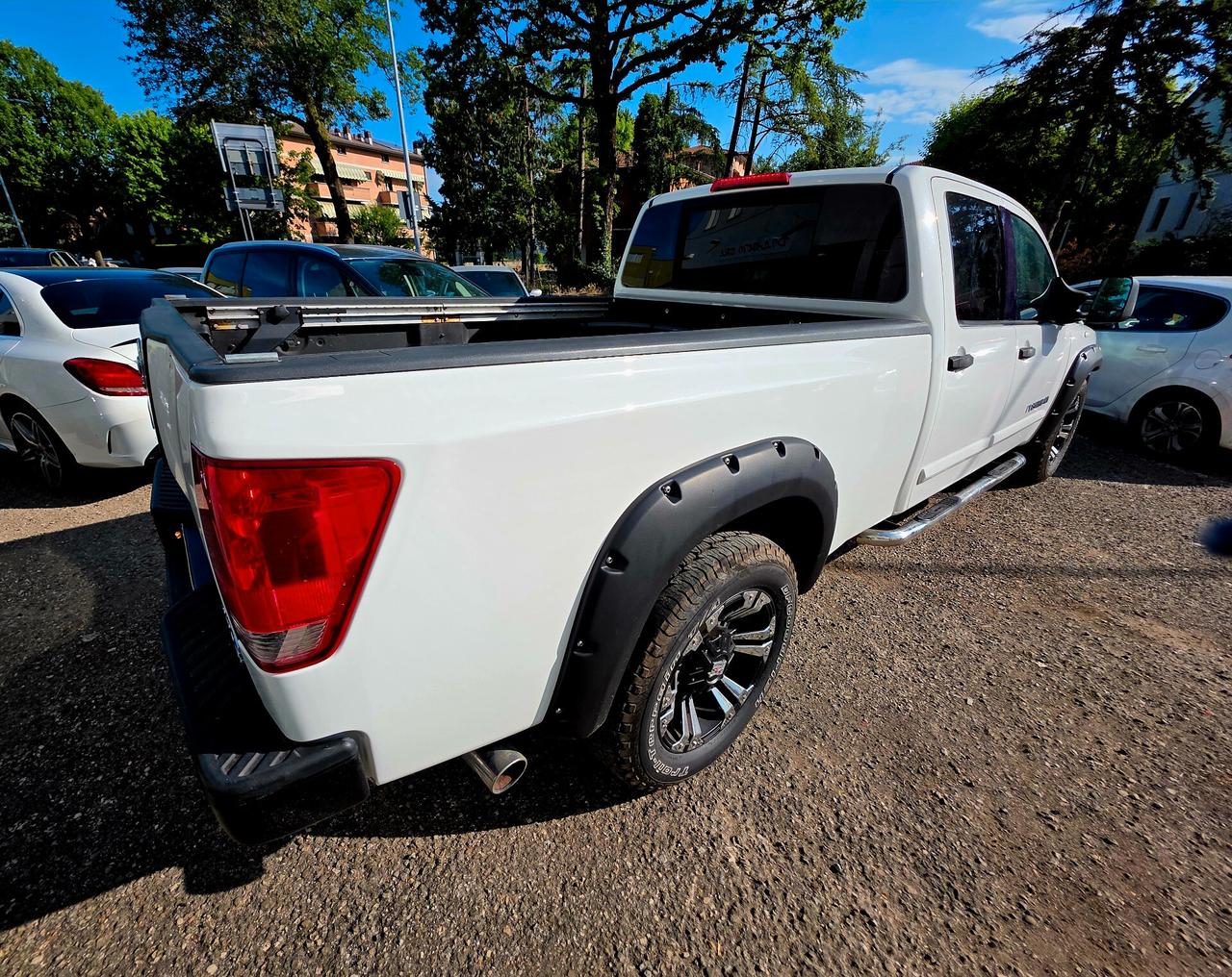Nissan Titan 5.8 V8 GPL CASSONE CERCHI 22 INTERAM FINANZIABILE
