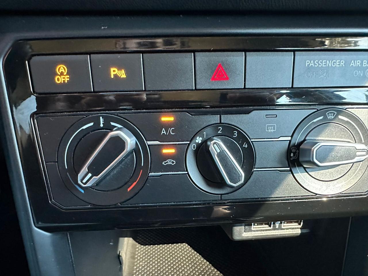 Volkswagen T-Cross 1.0 TSI Style BMT 2019 neop GPL LEGGI TESTO