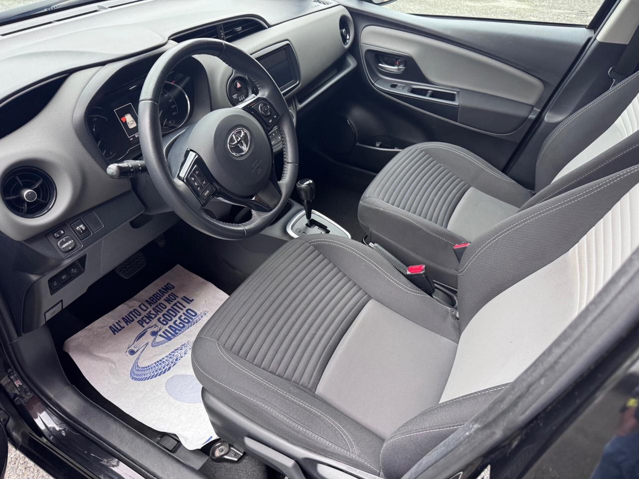 Toyota Yaris 1.5 Hybrid 5 porte Active