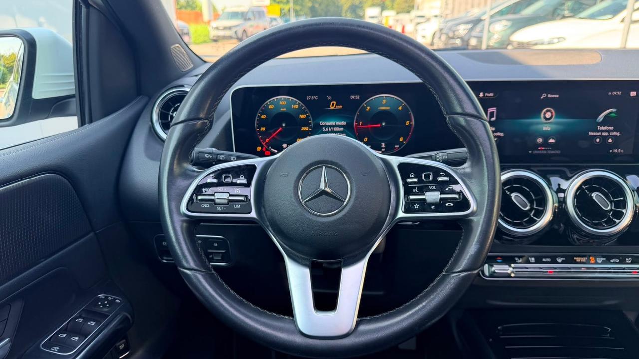 MERCEDES-BENZ CLASSE B 180D PREMIUM 116 CV - PELLE, FULL LED, NEOPATENTATI