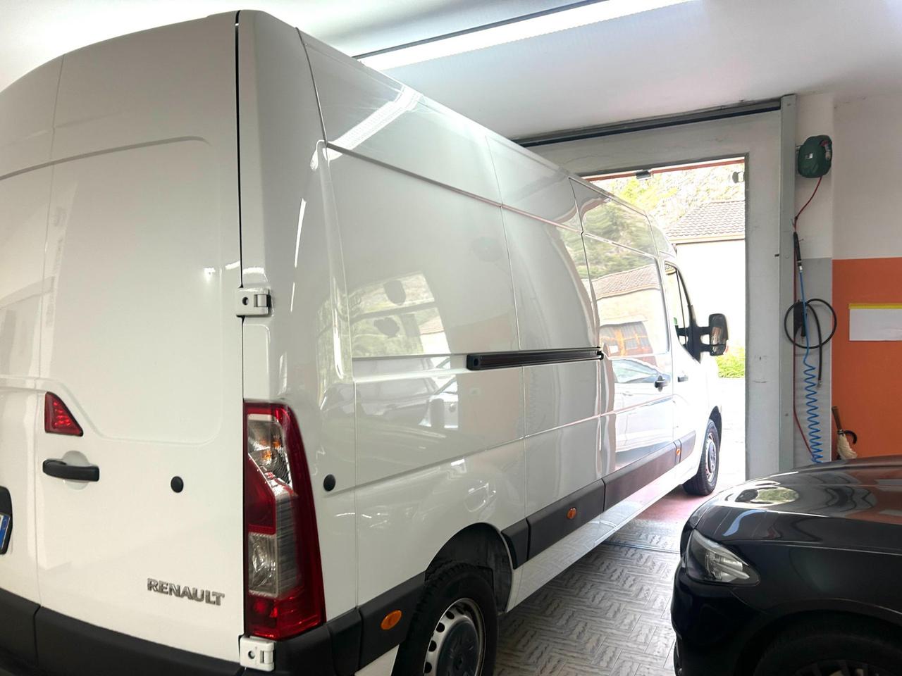 RENAULT Master master T35 2.3 dci 135cv L3H2 Ice Plus