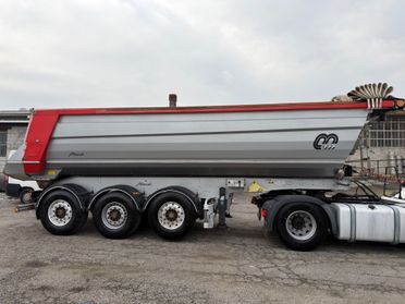 Semirimorchio Vasca Menci sa700r 2016