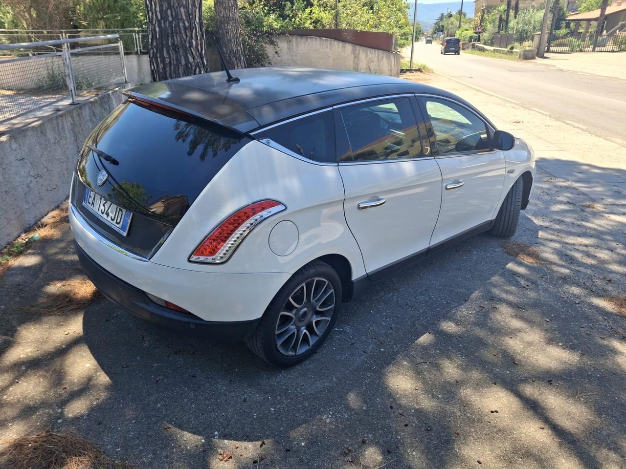 Lancia Delta 1.6 MJT DPF Platino