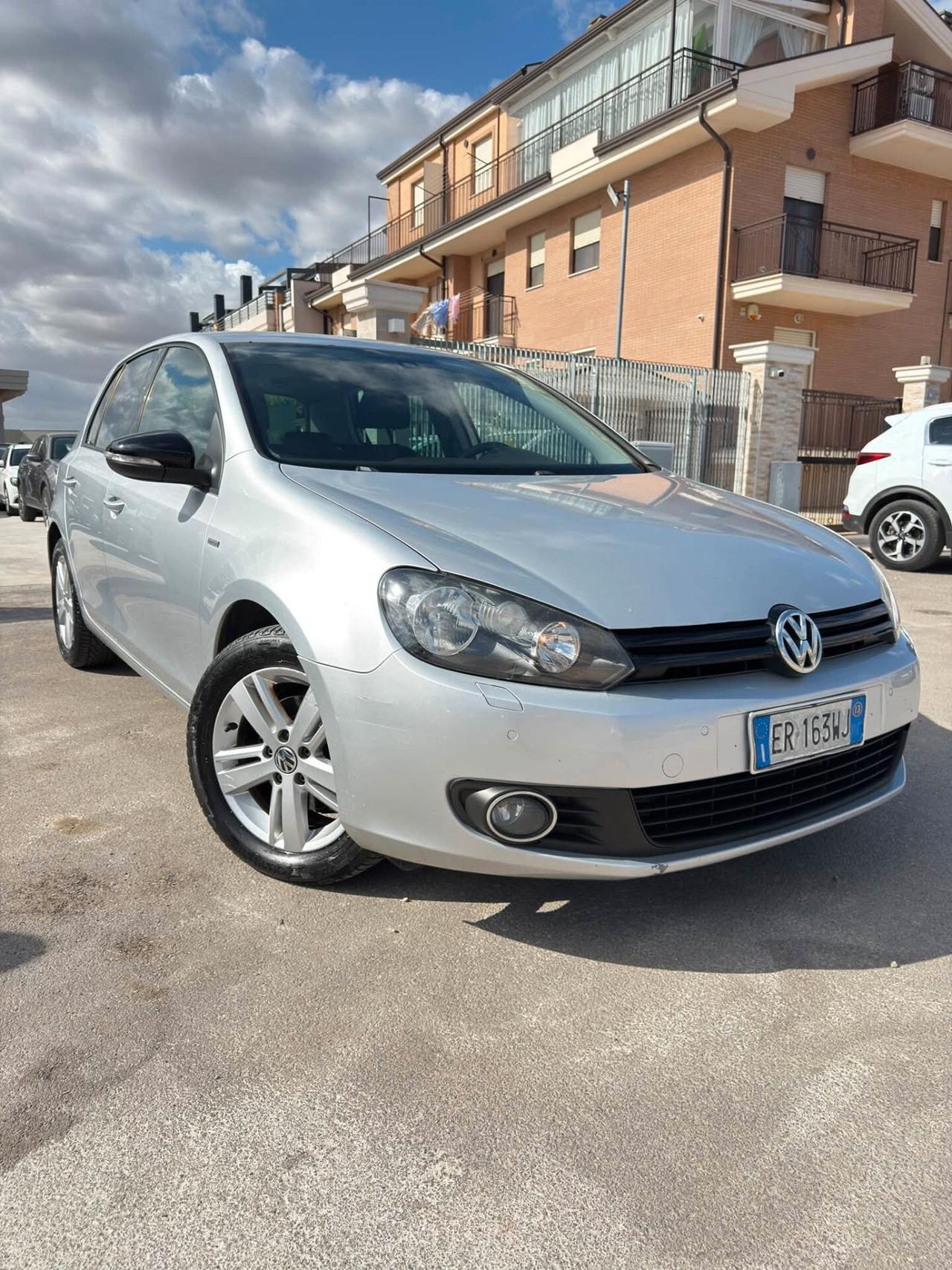 Volkswagen Golf 1.6 TDI 5p. Highline BlueMotion Technology