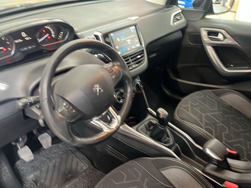 Peugeot 2008 BlueHDi 100cv Allure