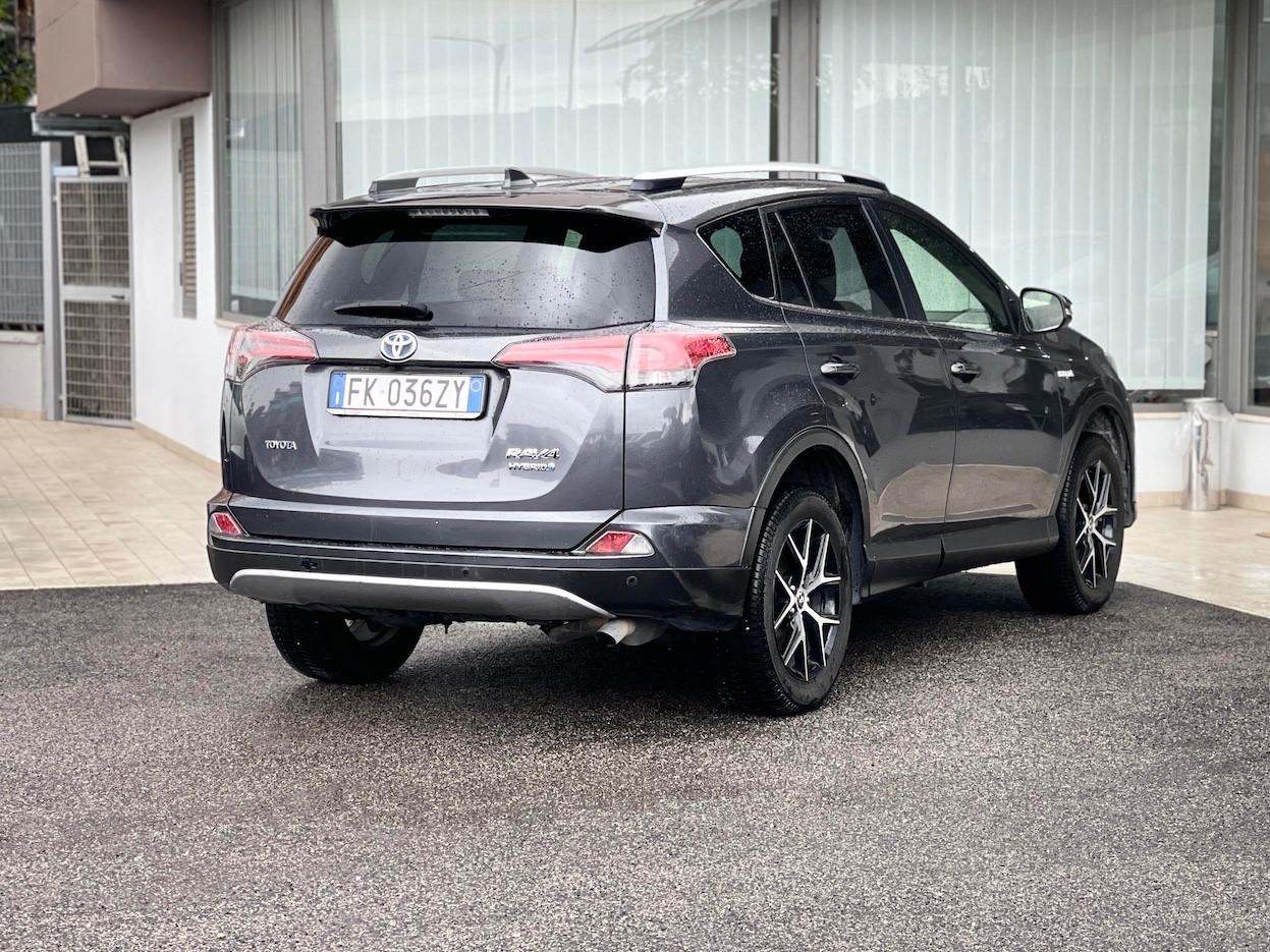 Toyota RAV 4 2.5 Hybrid 155CV 4WD Style E6 - 2017