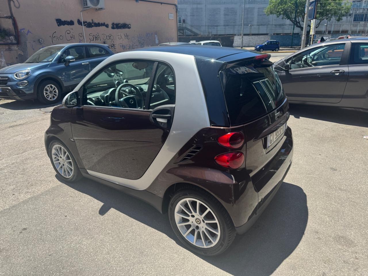 Smart ForTwo 1000 62 kW coupé higli style