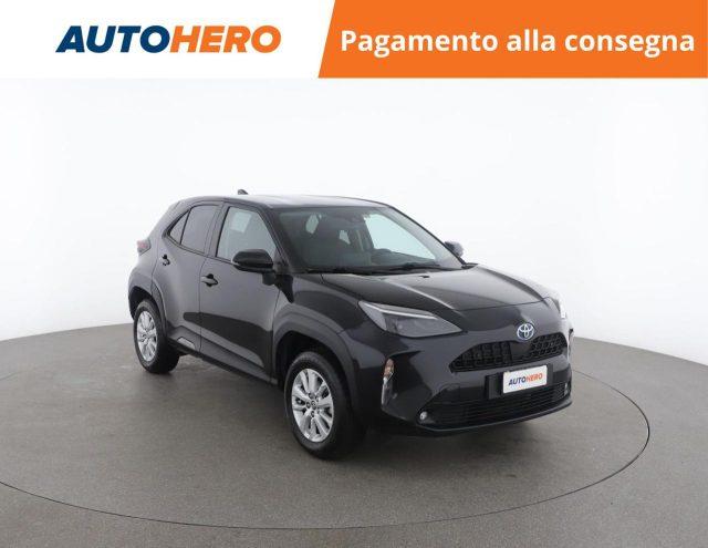 TOYOTA Yaris Cross 1.5 Hybrid 5p. E-CVT AWD-i Business