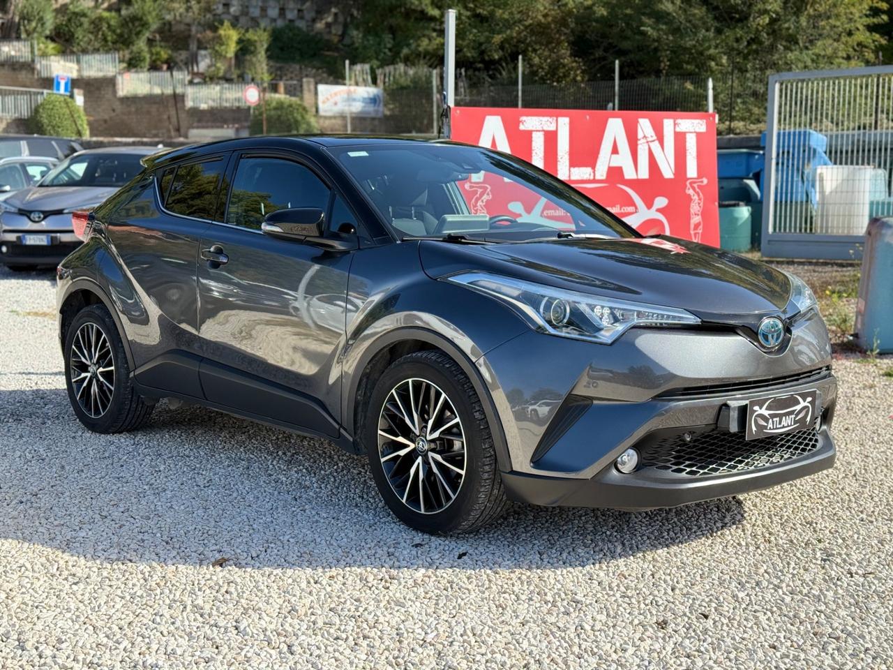 Toyota C-HR 1.8 Hybrid E-CVT Trend