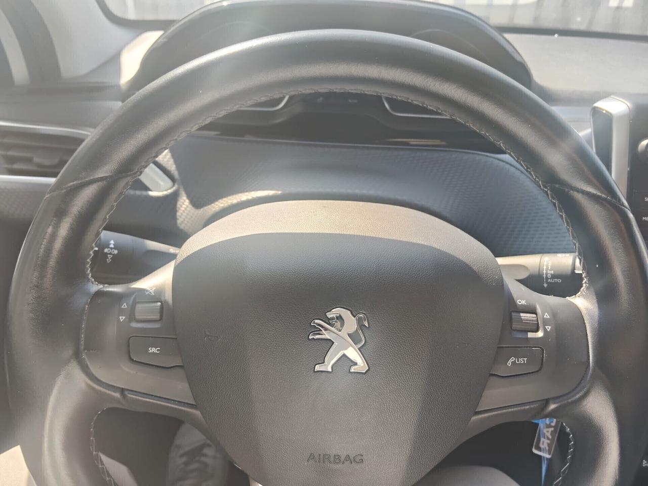 Peugeot 208 PureTech Turbo 110 EAT6 S&S 5 porte Allure automatica