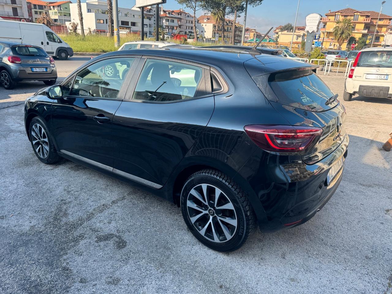 Renault Clio1.5 DCI INTENS FARI FULL LED 2020