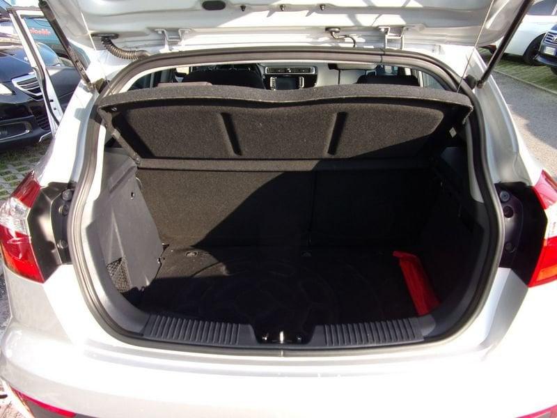 Kia Rio 1.2 Eco Gpl Cool