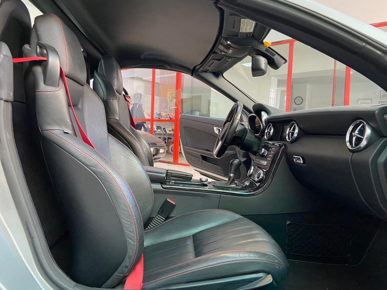 Mercedes-benz SLK 200 CGI Premium AMG