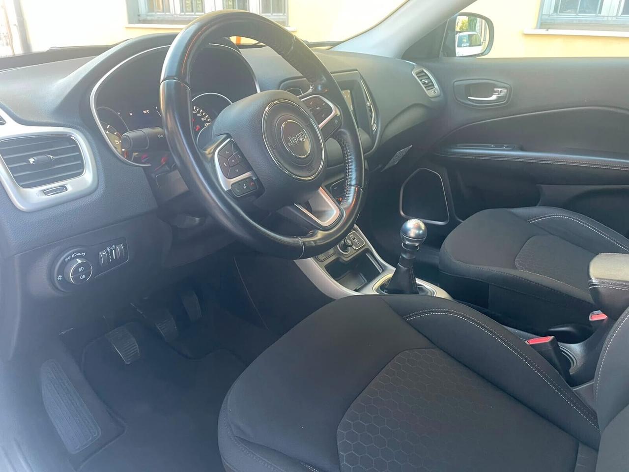 Jeep Compass 1.6 Longitude