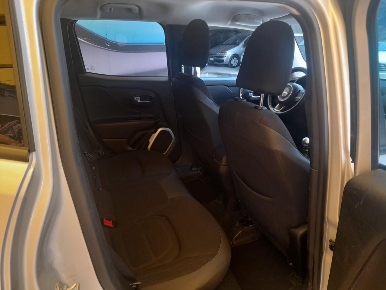 Jeep Renegade 2.0cc diesel CON garanzia-2016
