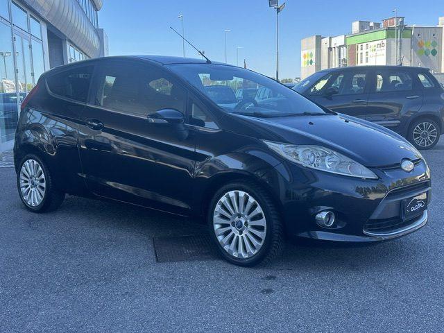 FORD Fiesta 1.4 TDCi 68CV 3P. Titanium