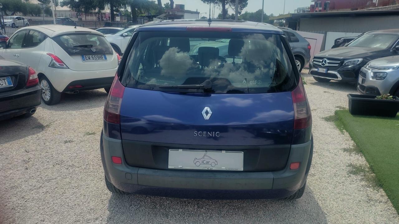 Renault Scenic Grand Scénic 1.5 dCi/105CV Pack