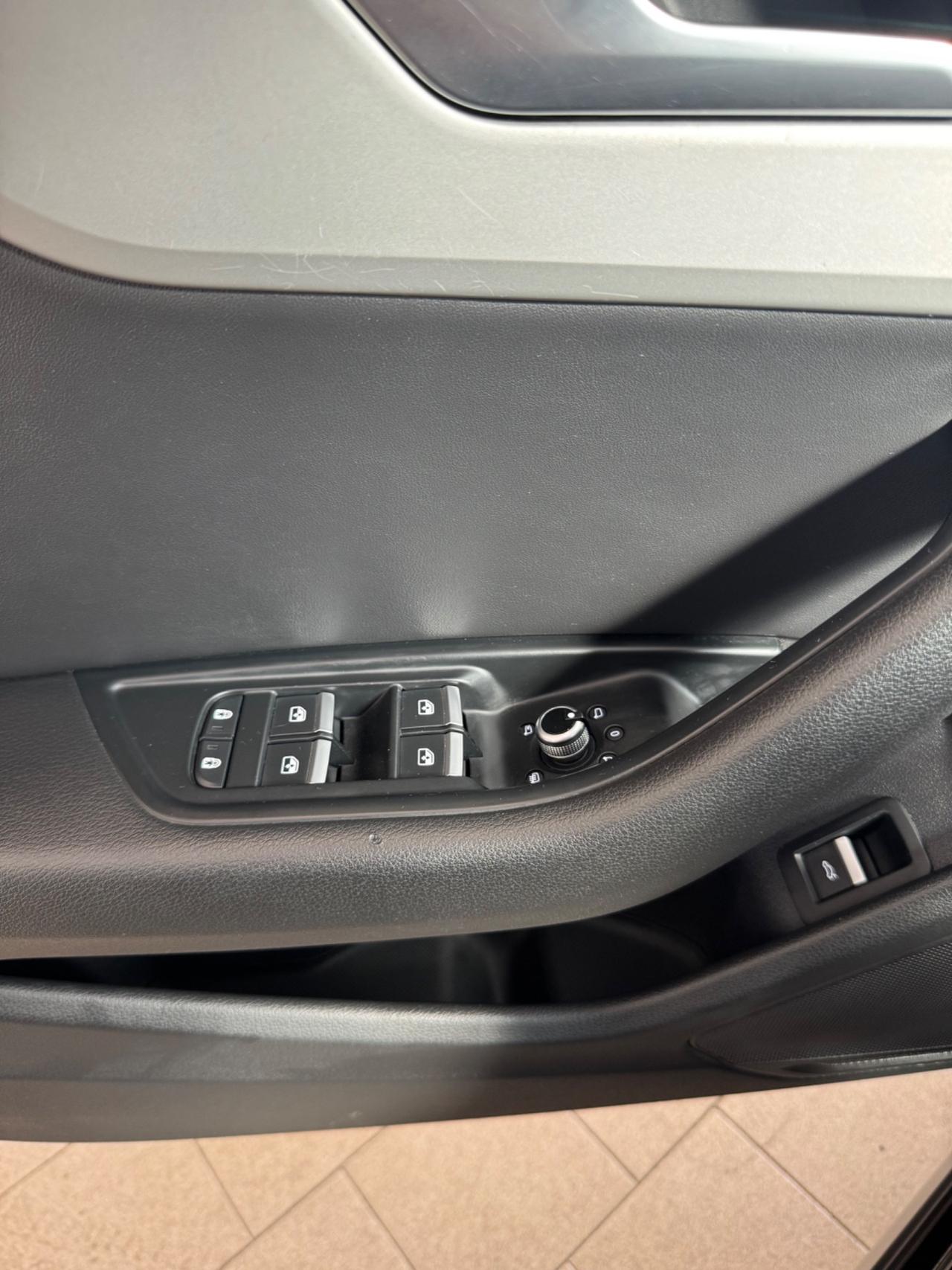 Audi A4 allroad 40 TDI 190 CV S tronic Identity Contrast