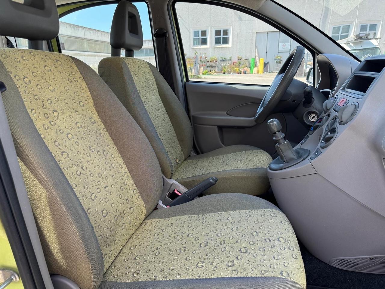 FIAT PANDA 1.1 Active 69000 km