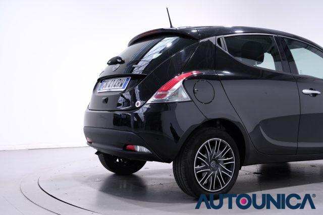 LANCIA Ypsilon 1.0 FIREFLY 5 PORTE S&S HYBRID GOLD NEOPATENTATI